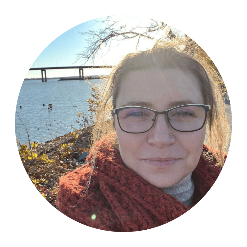 69: Beds are for sleeping & Sex~ Nicola Robertson owner of Diamond&nbsp;Physiotherapy